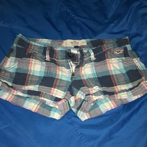 Hollister shorts size 0